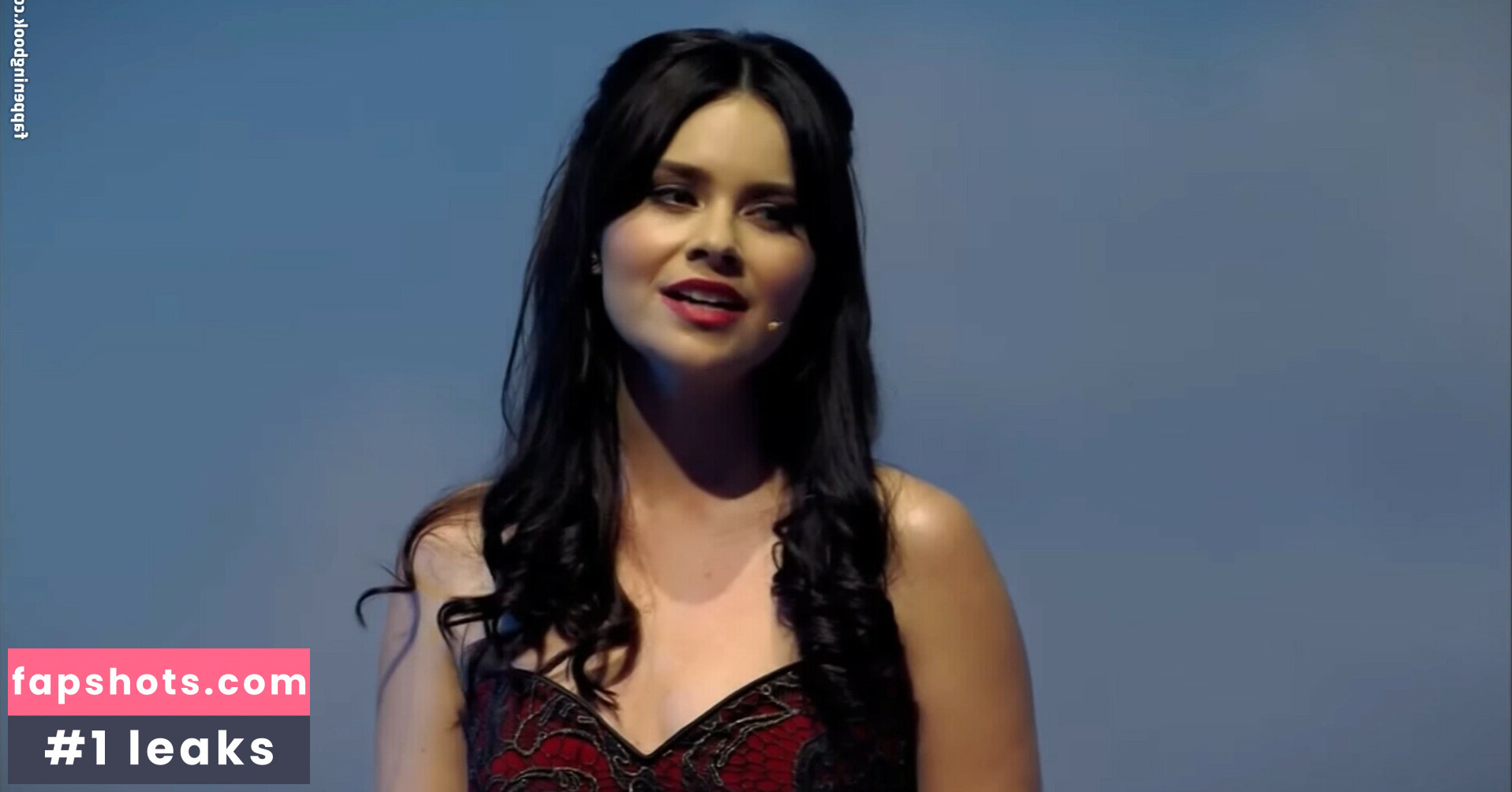 Mairéad Carlin gallery photo #4