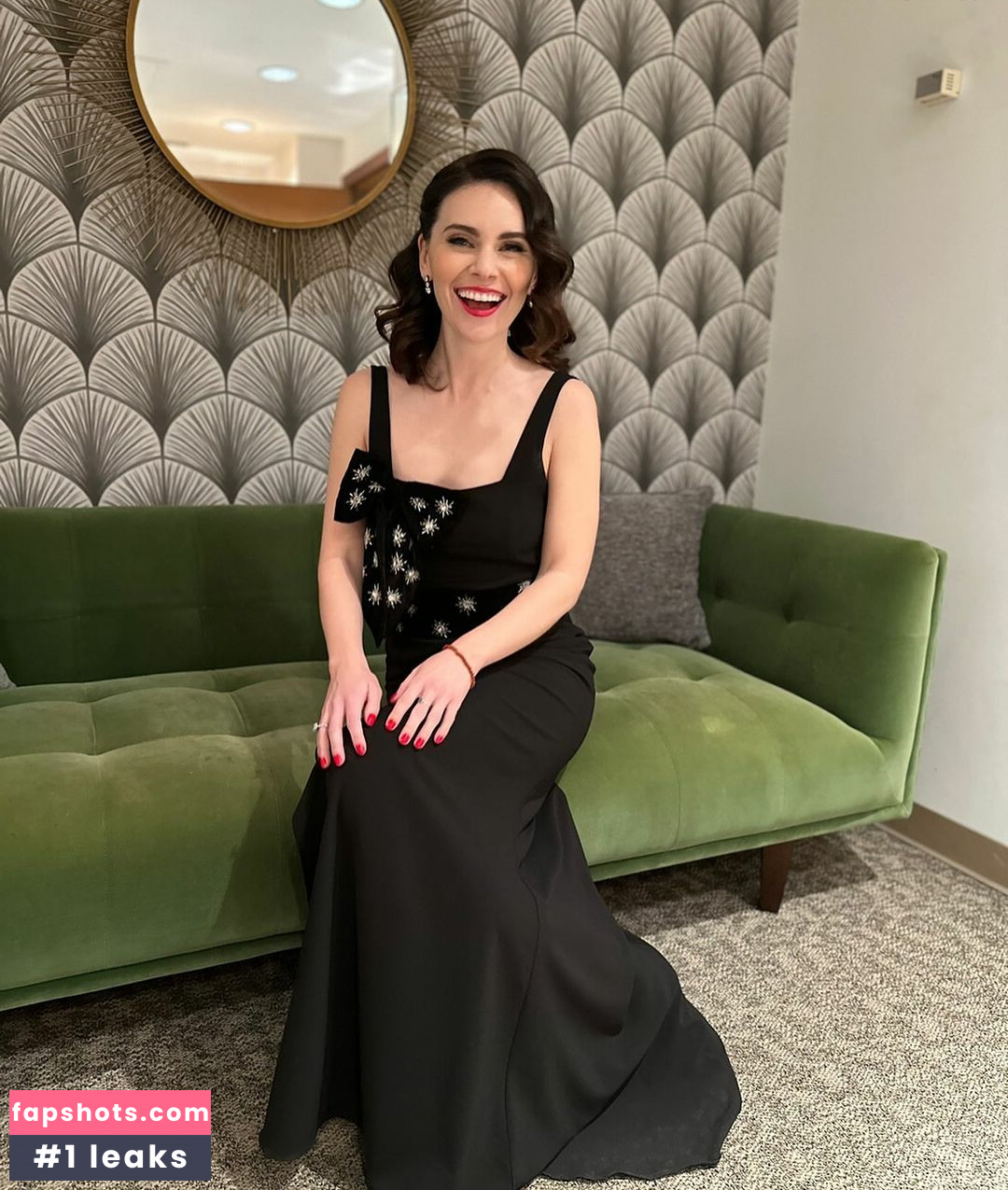 Mairéad Carlin gallery photo #9