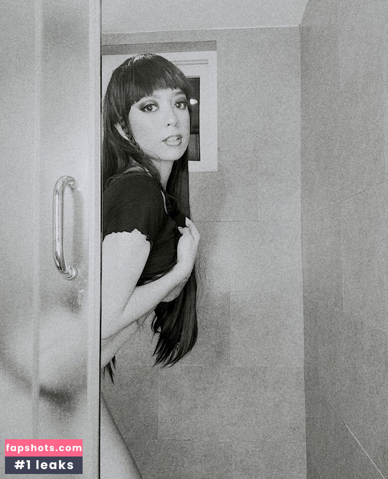 MAIScnhyo nude babe gallery