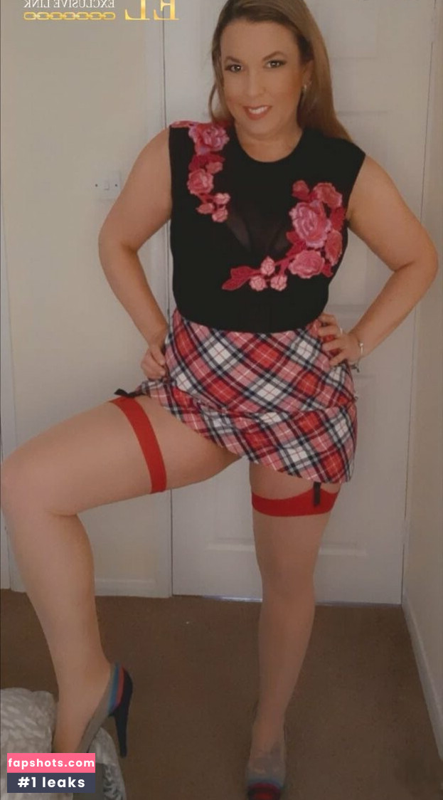 Maisie Lewis Nude Leaks OnlyFans Photos #26 - Fapshots