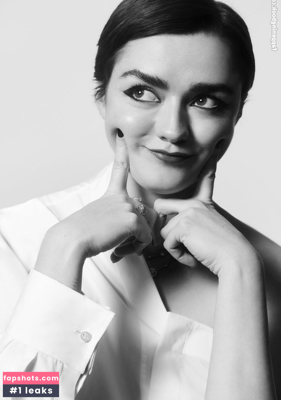 Maisie Williams Nude Leaks OnlyFans Photos #196 - LeakJerk