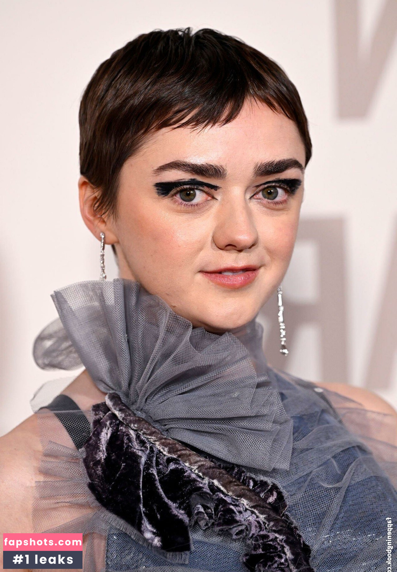 Maisie Williams Nahé úniky fotek pouze od fanoušků #270 - Fapshots
