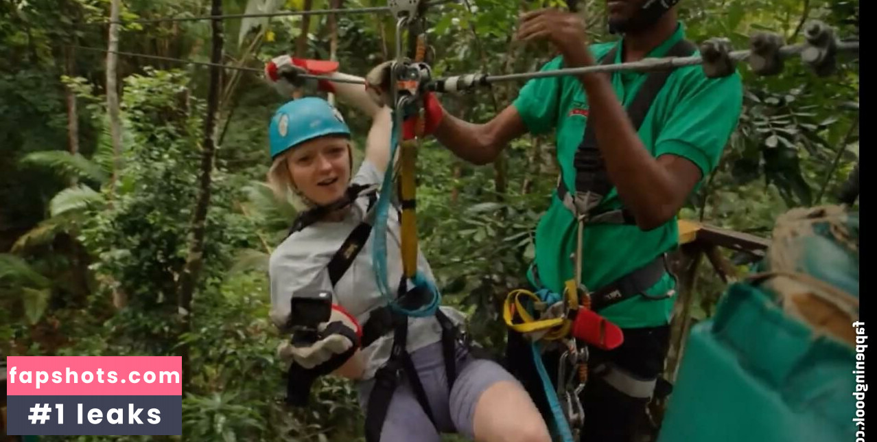 Maisie Williams Nude Leaks OnlyFans Photos #296 - LeakJerk