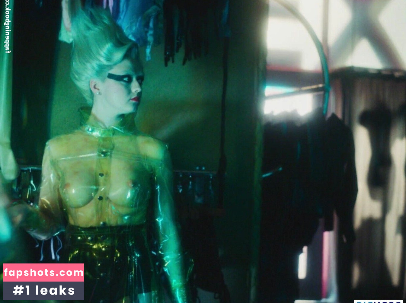 Maisie Williams Nude Leaks OnlyFans Photos #31 - LeakJerk