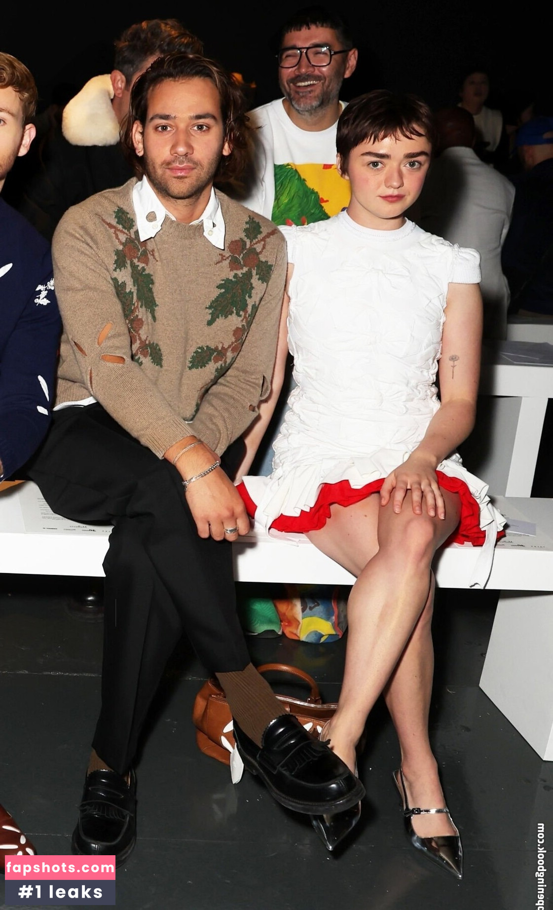 Maisie Williams Nude Leaks OnlyFans Photos #321 - LeakJerk