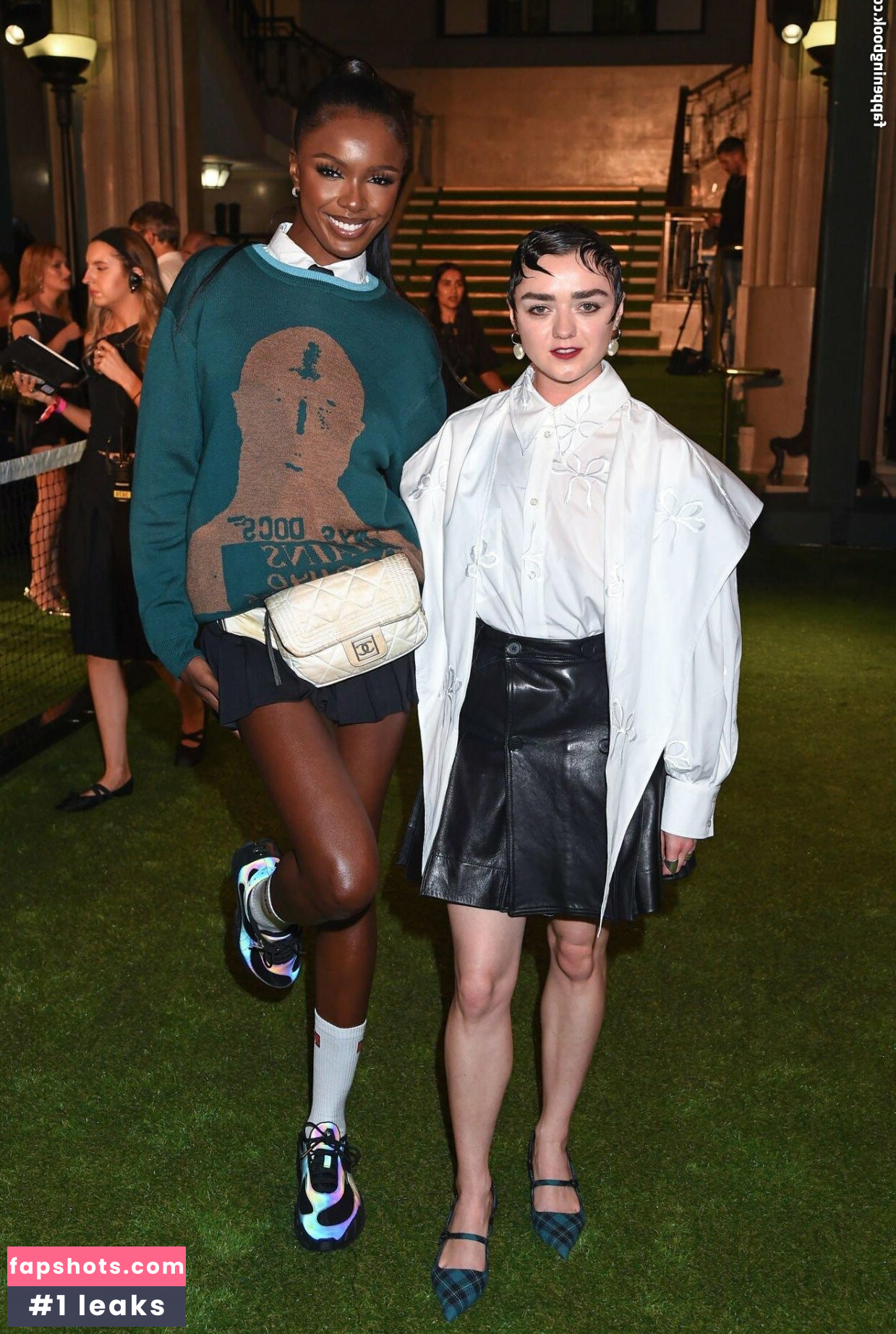 Maisie Williams Nude Leaks OnlyFans Photos #338 - LeakJerk