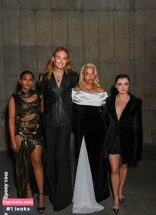 Maisie Williams Nude Leaks OnlyFans Photos #351 - LeakJerk