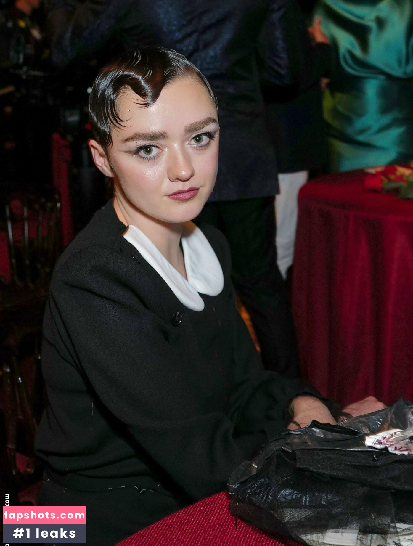 Maisie Williams Nude Leaks OnlyFans Photos #355 - LeakJerk