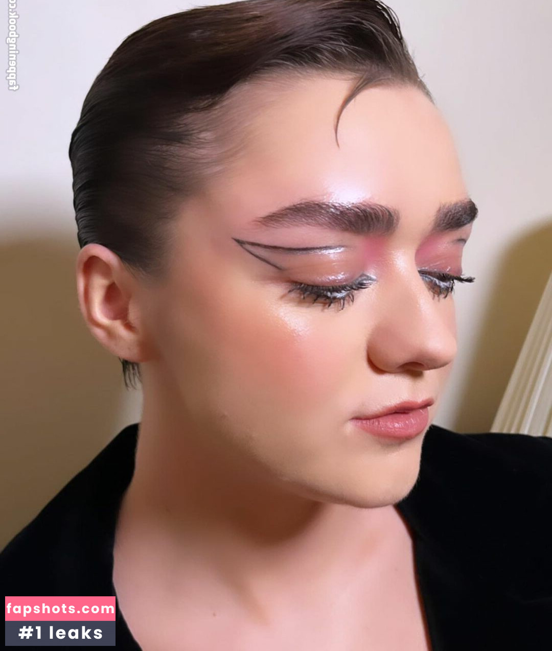 Maisie Williams Nude Leaks OnlyFans Photos #360 - LeakJerk