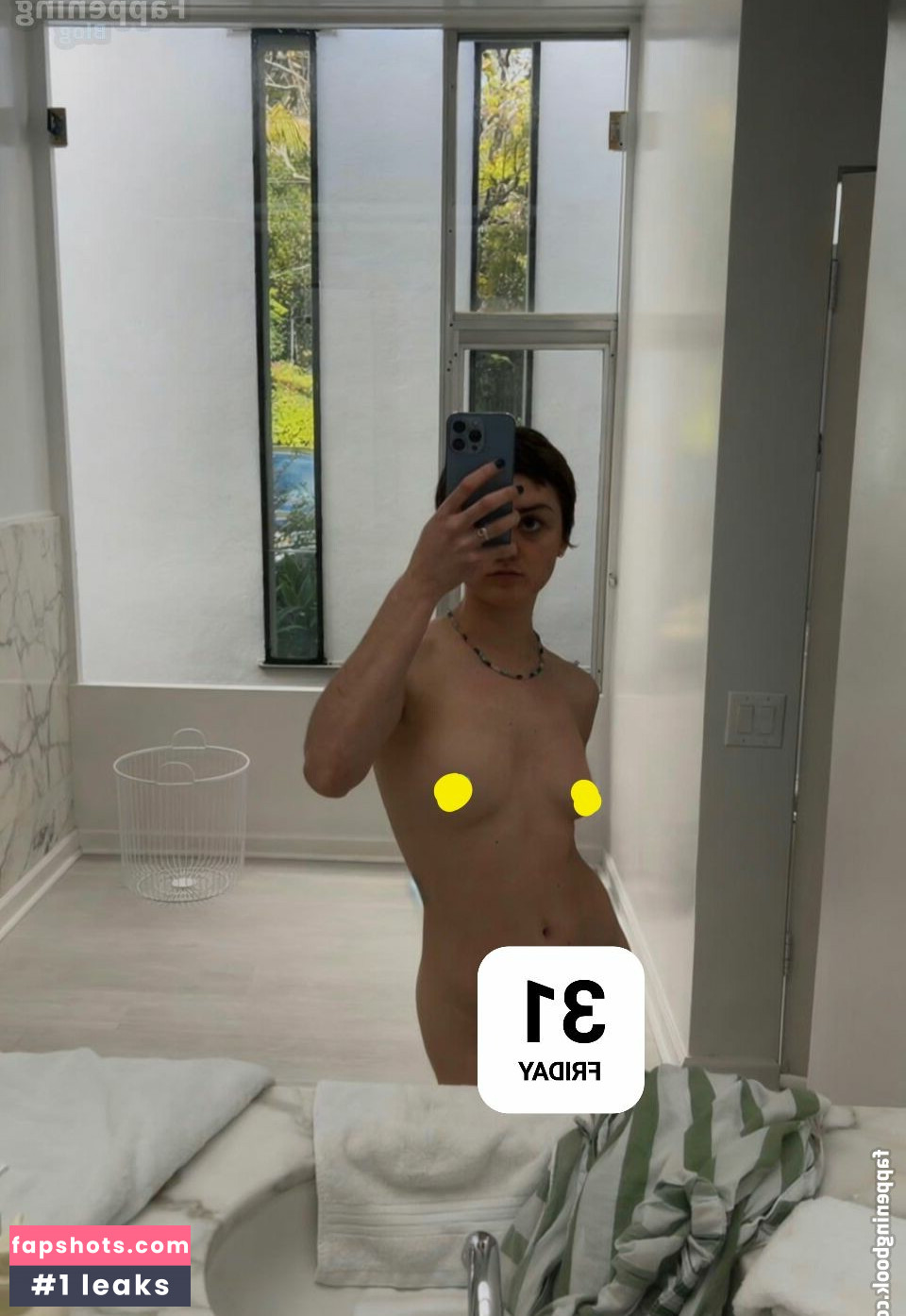 Maisie Williams Nahé úniky fotek pouze od fanoušků #40 - Fapshots