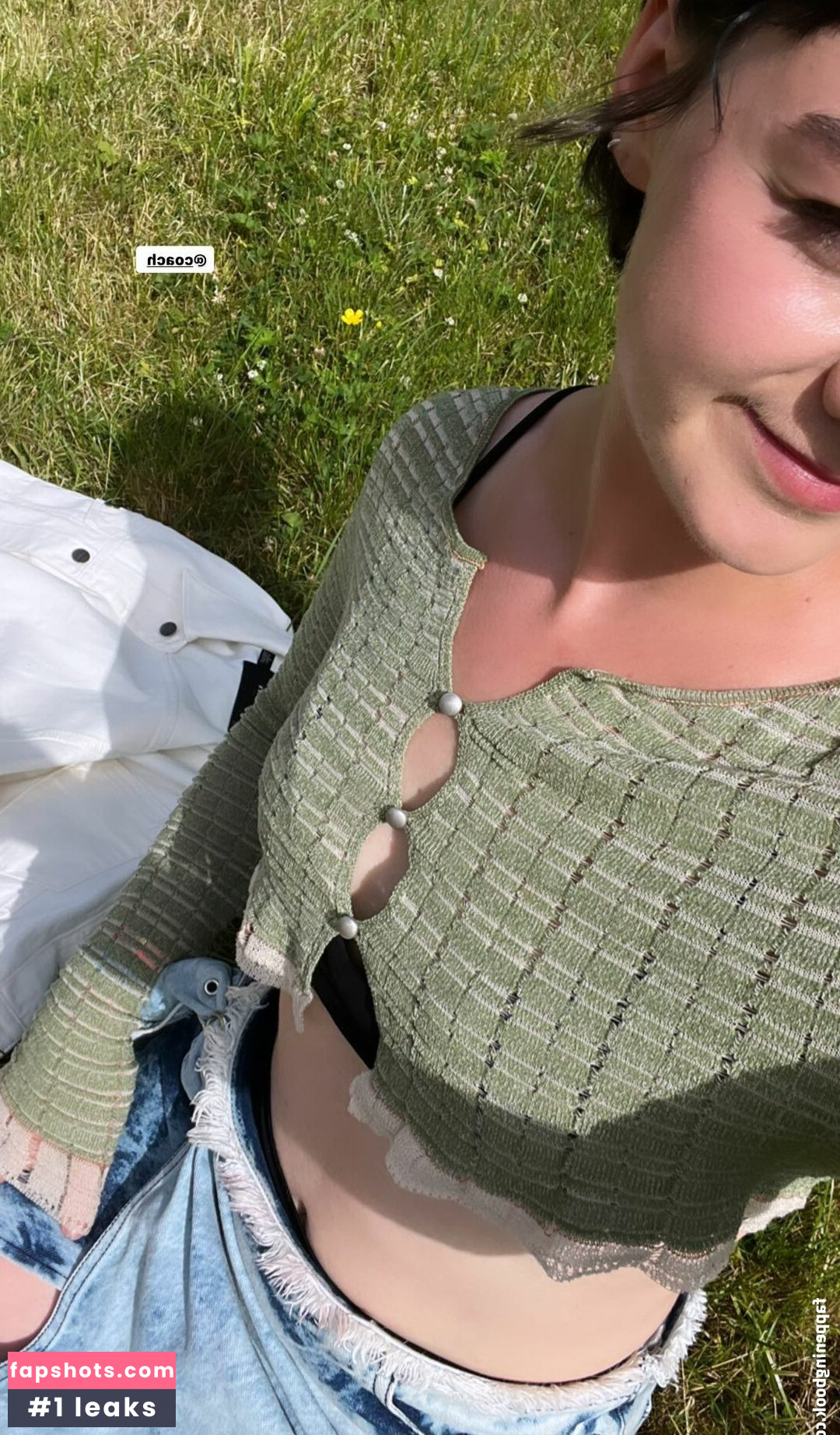 Maisie Williams Nude Leaks OnlyFans Photos #419 - LeakJerk