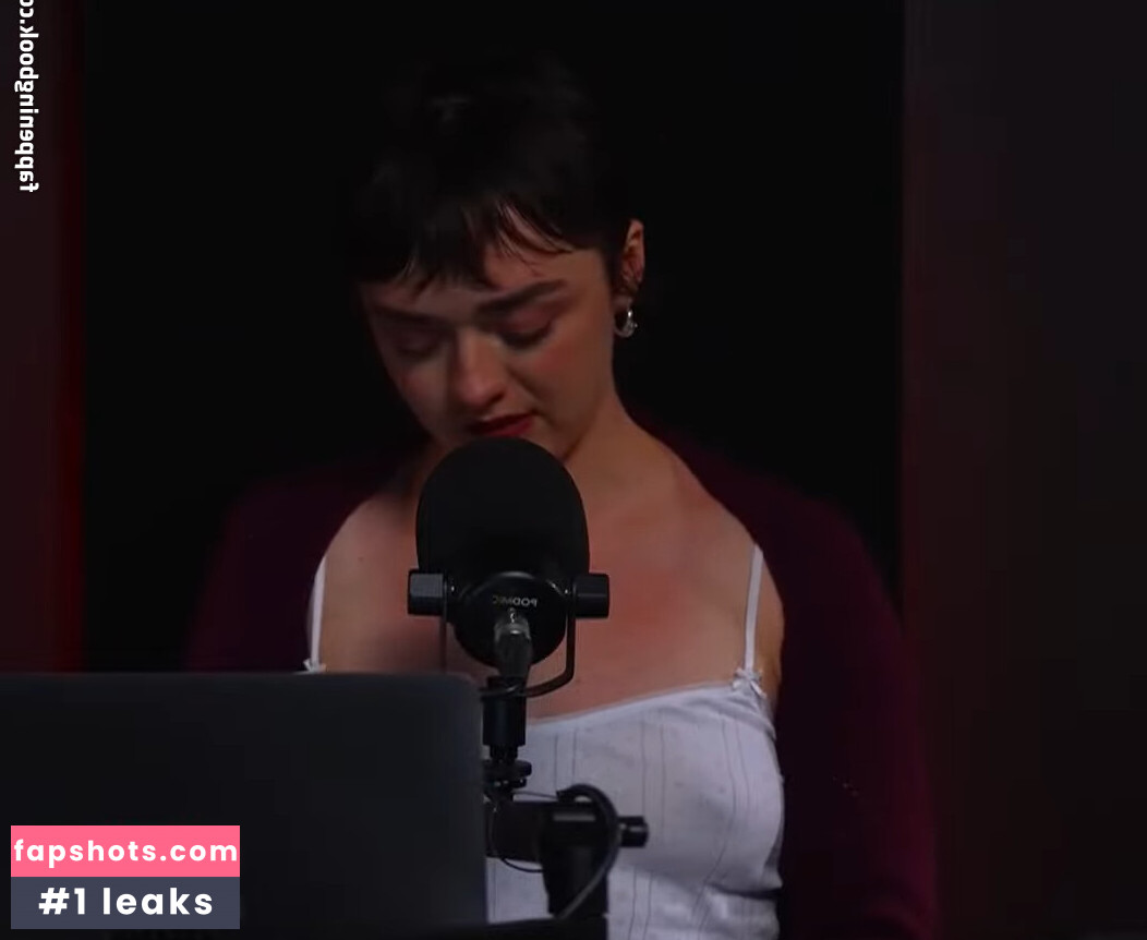 Maisie Williams Nude Leaks OnlyFans Photos #428 - LeakJerk
