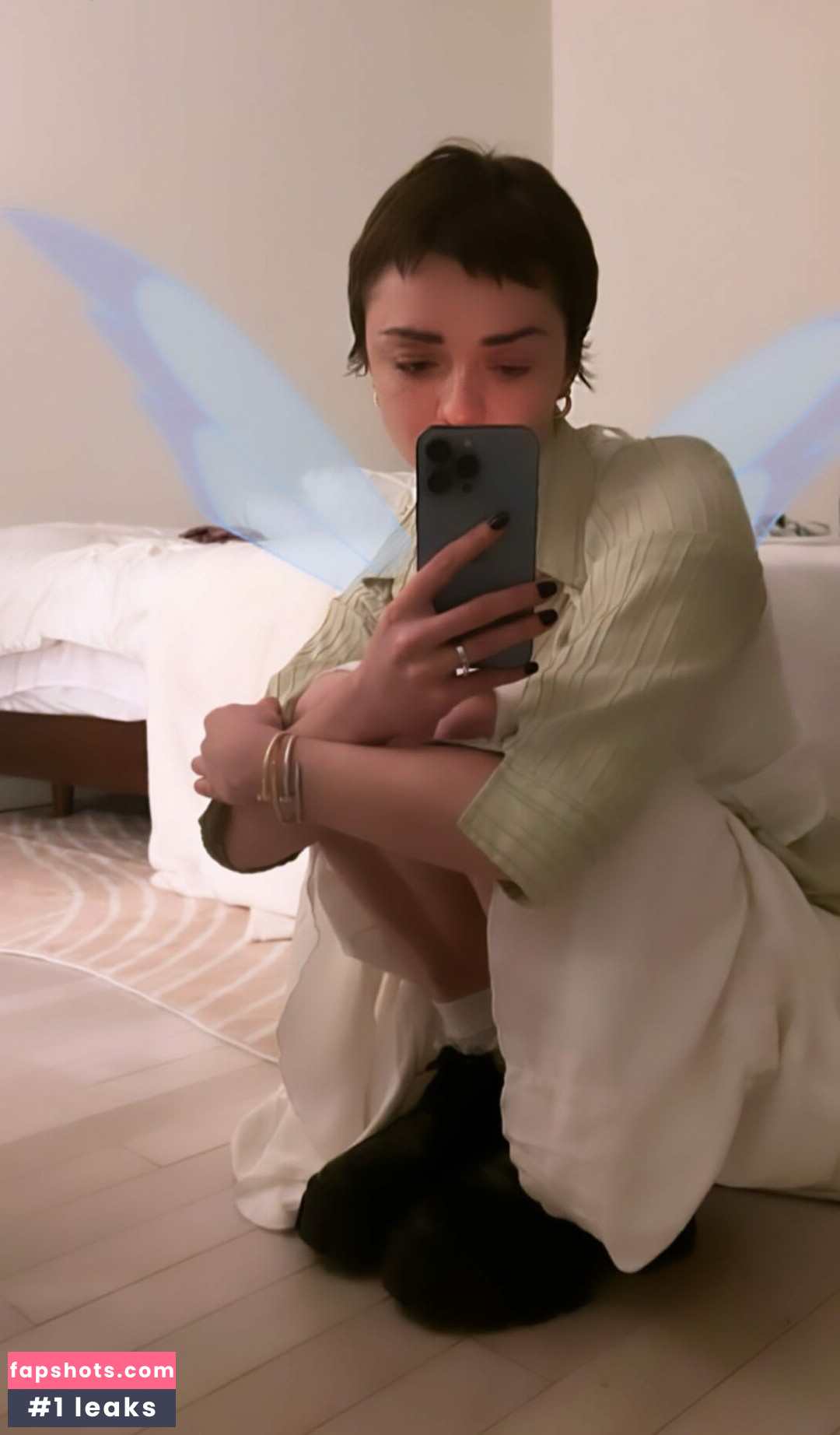 Maisie Williams Nude Leaks OnlyFans Photos #482 - LeakJerk