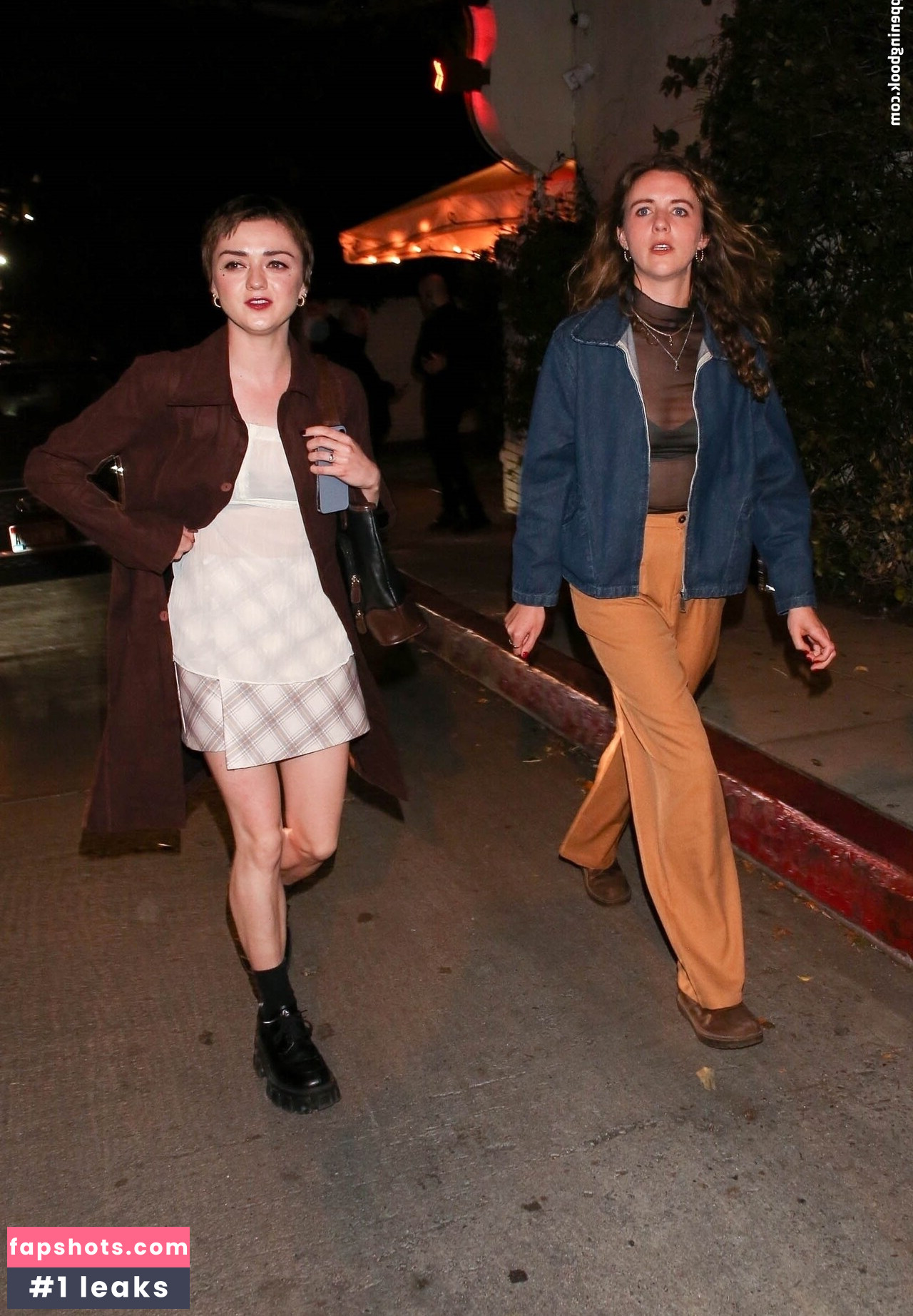 Maisie Williams Nude Leaks OnlyFans Photos #484 - LeakJerk