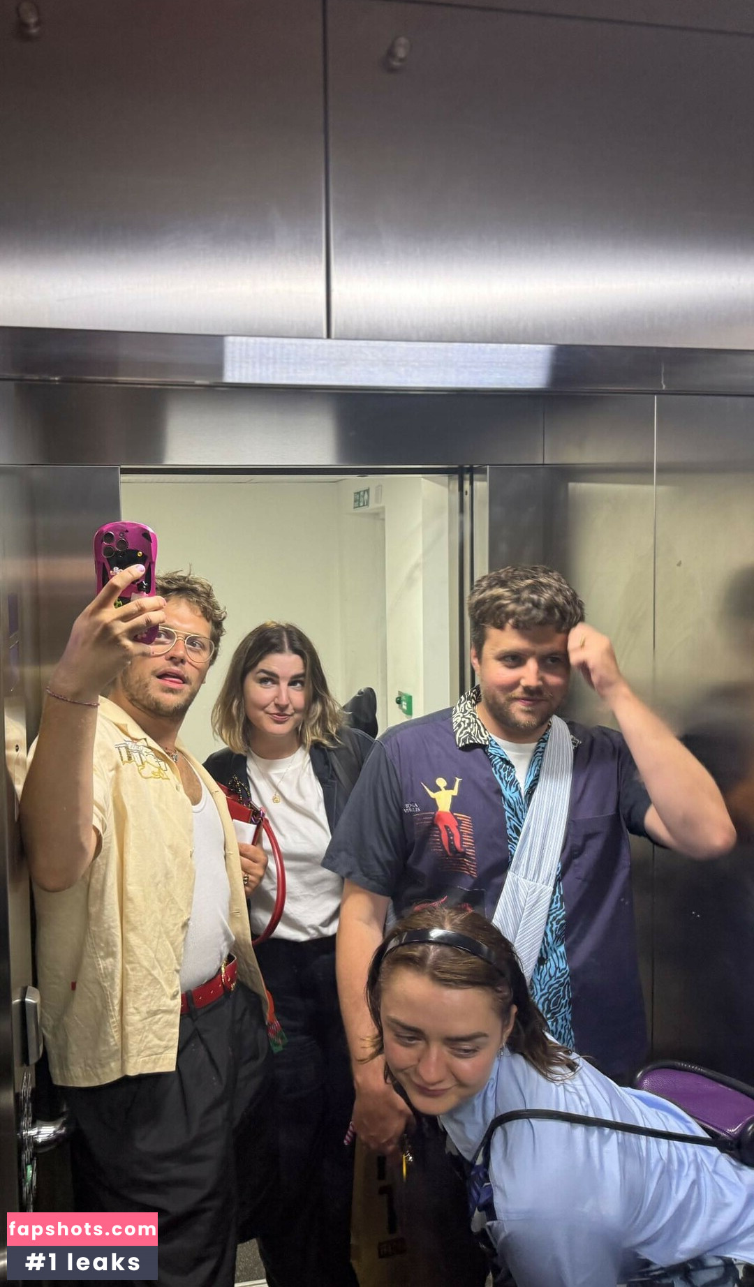 Maisie Williams Nahé úniky fotek pouze od fanoušků #6 - Fapshots