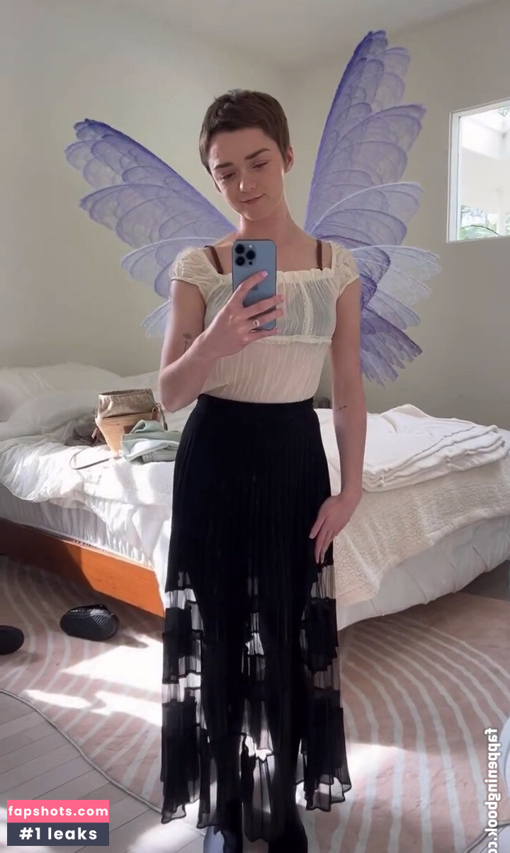 Maisie Williams Nude Leaks OnlyFans Photos #511 - LeakJerk