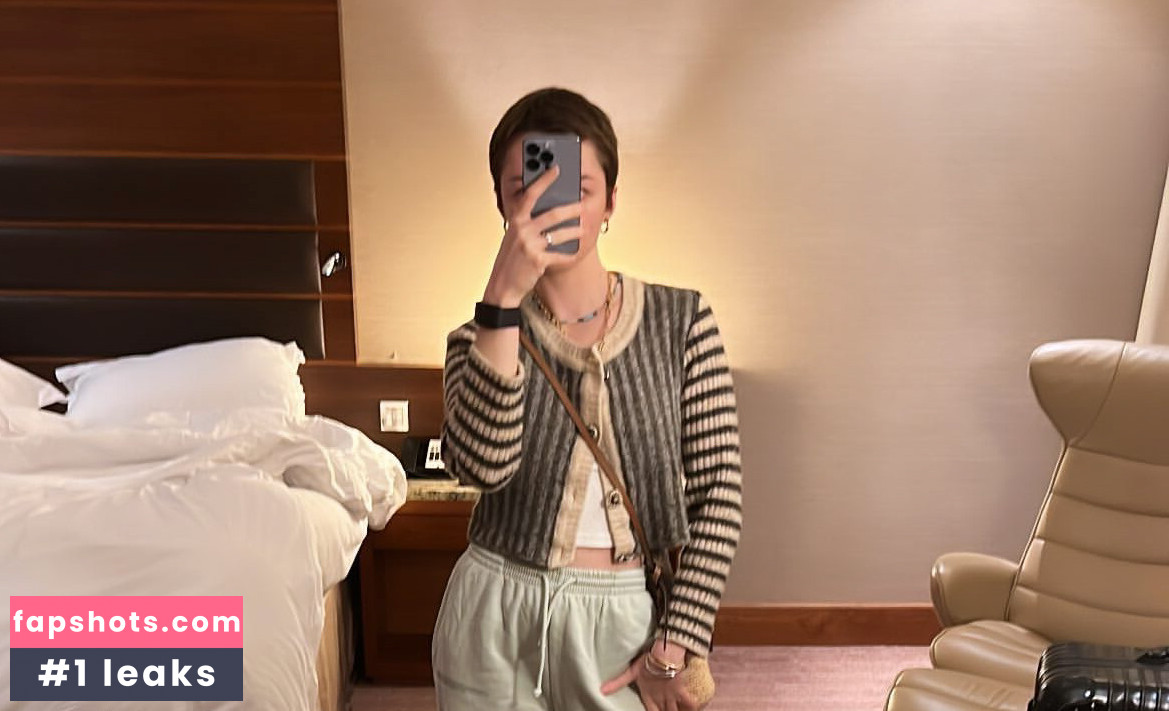 Maisie Williams Nude Leaks OnlyFans Photos #520 - LeakJerk