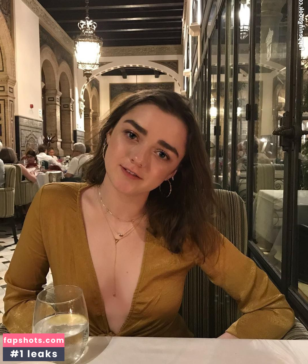Maisie Williams Nude Leaks OnlyFans Photos #554 - LeakJerk