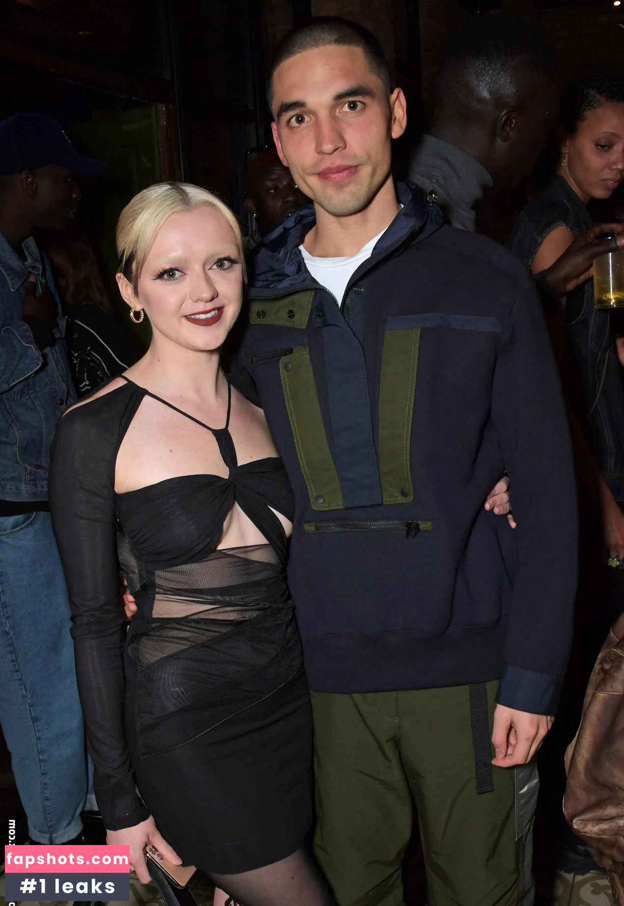 Maisie Williams Nude Leaks OnlyFans Photos #582 - LeakJerk