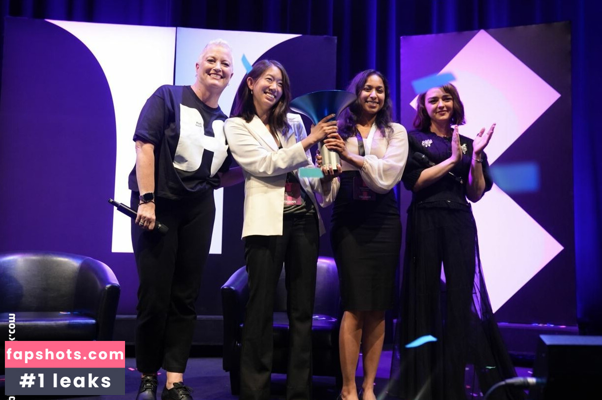 Maisie Williams Nahé úniky fotek pouze od fanoušků #60 - Fapshots