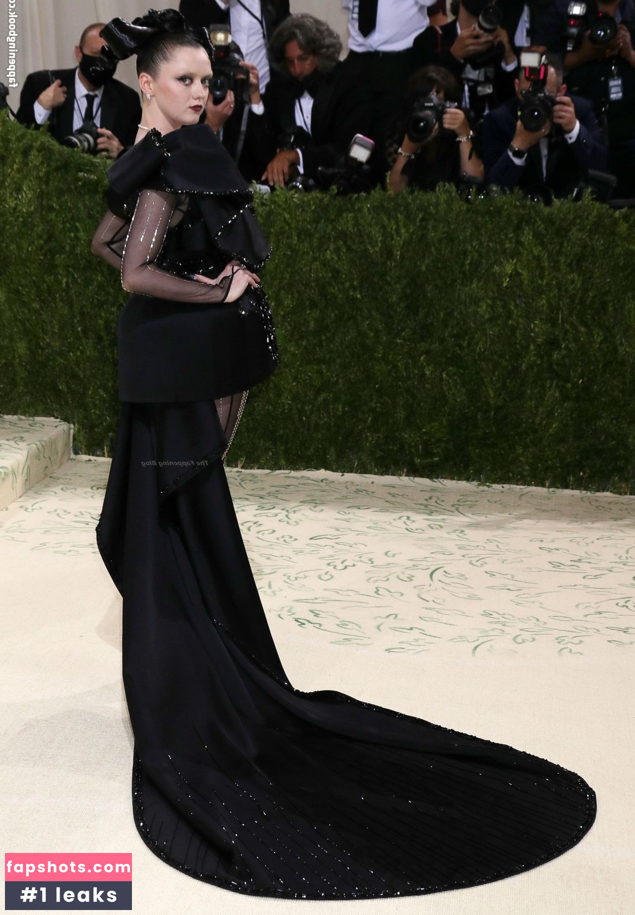 Maisie Williams Nude Leaks OnlyFans Photos #611 - LeakJerk