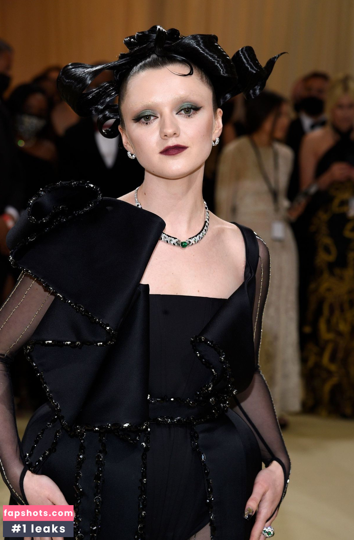 Maisie Williams Nude Leaks OnlyFans Photos #618 - LeakJerk