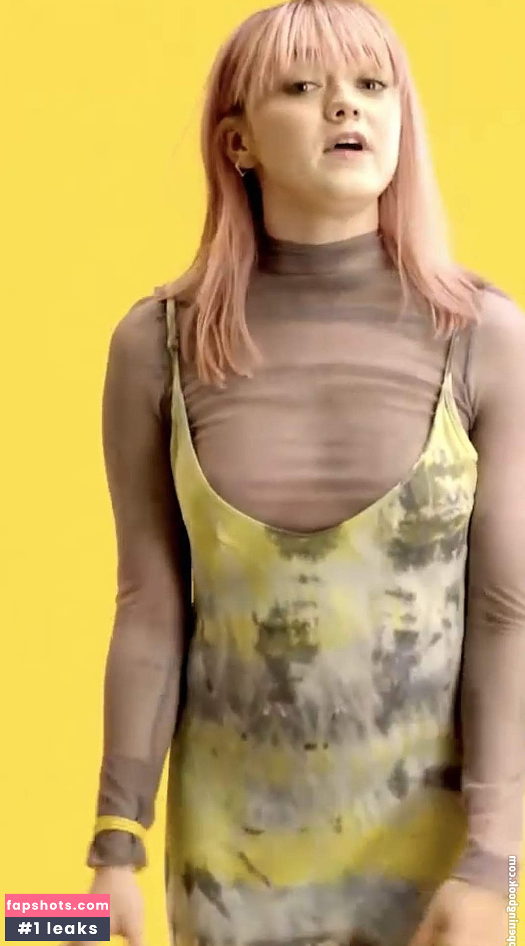 Maisie Williams Nude Leaks OnlyFans Photos #649 - LeakJerk