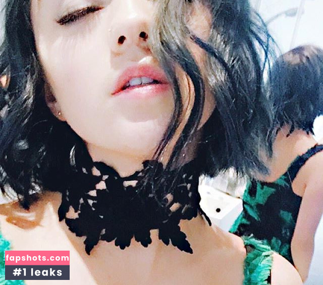 Maisie Williams Nude Leaks OnlyFans Photos #685 - LeakJerk