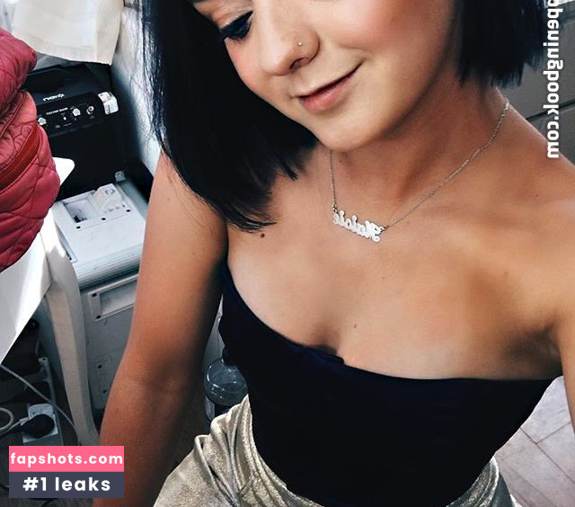 Maisie Williams Nude Leaks OnlyFans Photos #691 - LeakJerk