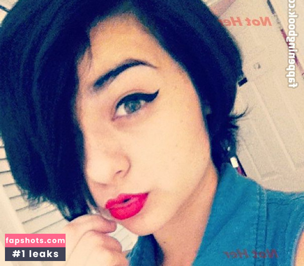 Maisie Williams Nude Leaks OnlyFans Photos #701 - LeakJerk