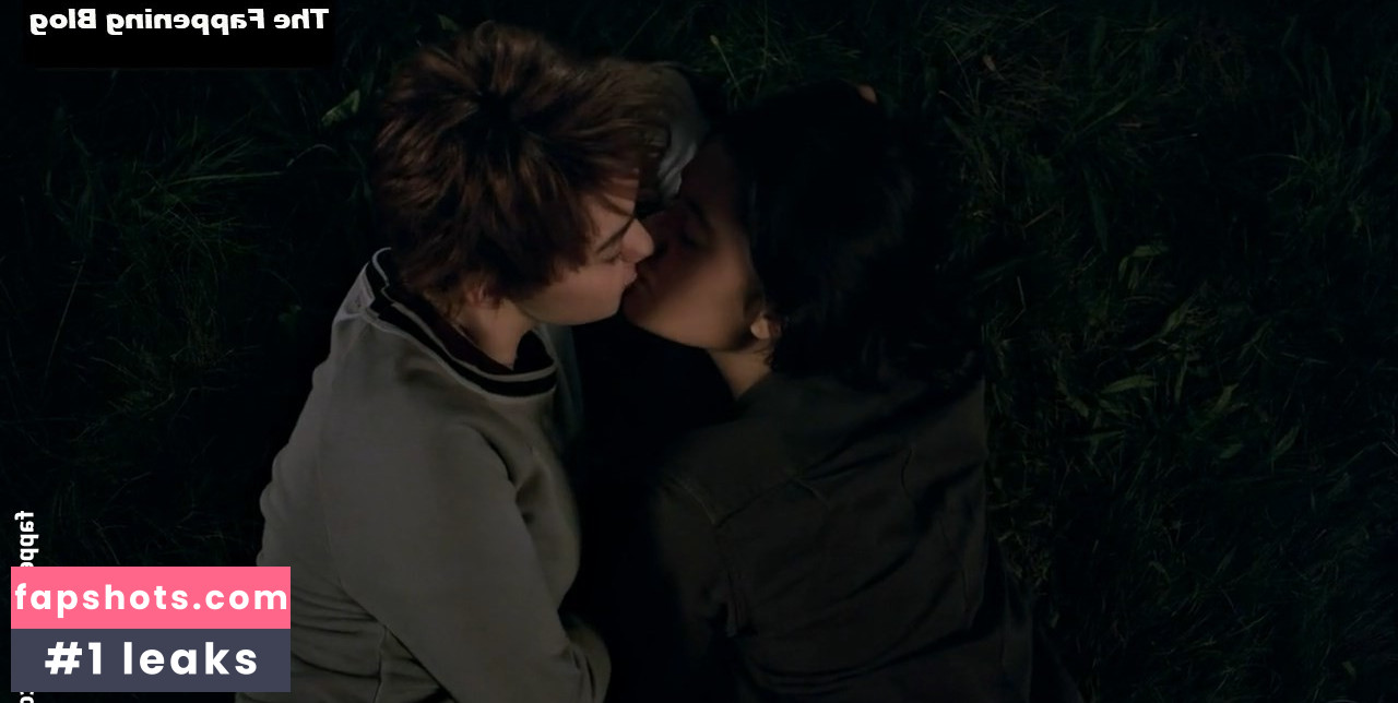 Maisie Williams Nude Leaks OnlyFans Photos #719 - LeakJerk