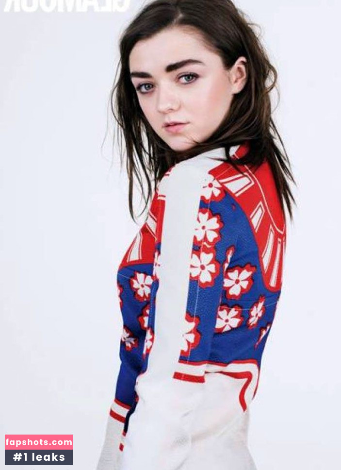 Maisie Williams Nude Leaks OnlyFans Photos #736 - LeakJerk