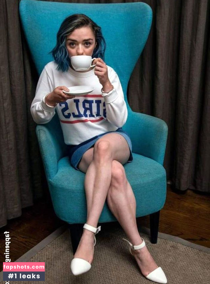 Maisie Williams Nude Leaks OnlyFans Photos #739 - LeakJerk