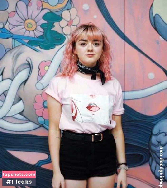 Maisie Williams Nude Leaks OnlyFans Photos #761 - LeakJerk