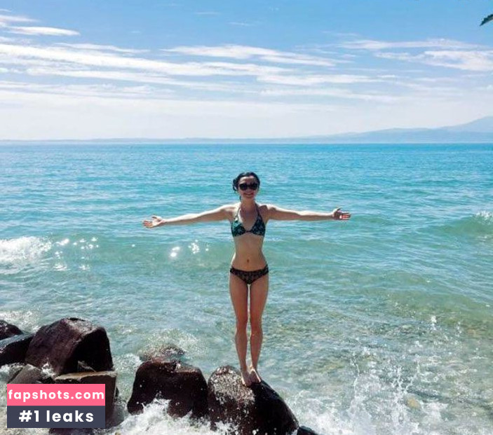 Maisie Williams Nude Leaks OnlyFans Photos #768 - LeakJerk