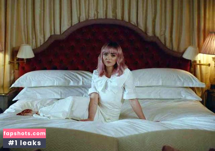 Maisie Williams Nude Leaks OnlyFans Photos #769 - LeakJerk