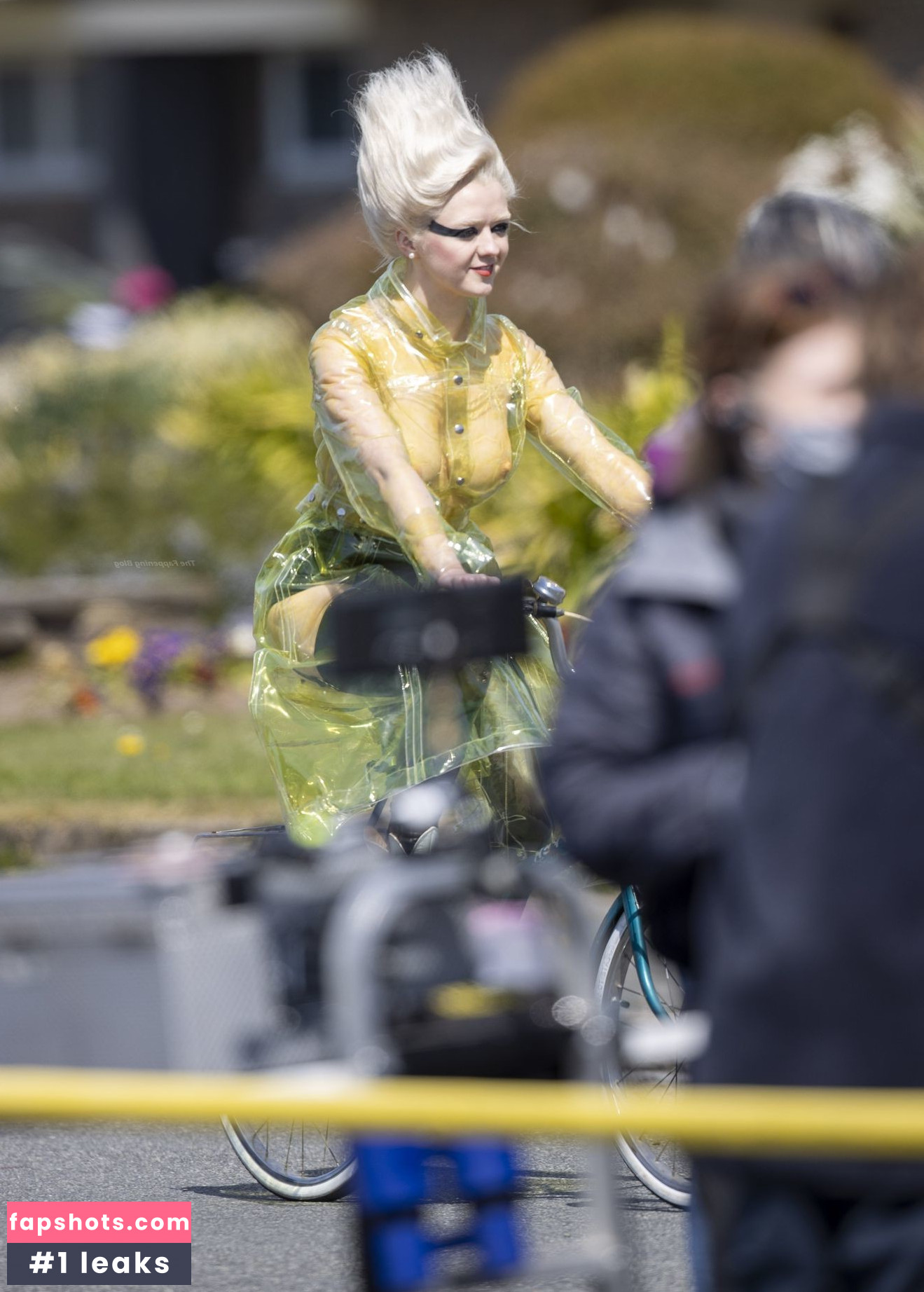 Maisie Williams Nude Leaks OnlyFans Photos #784 - LeakJerk