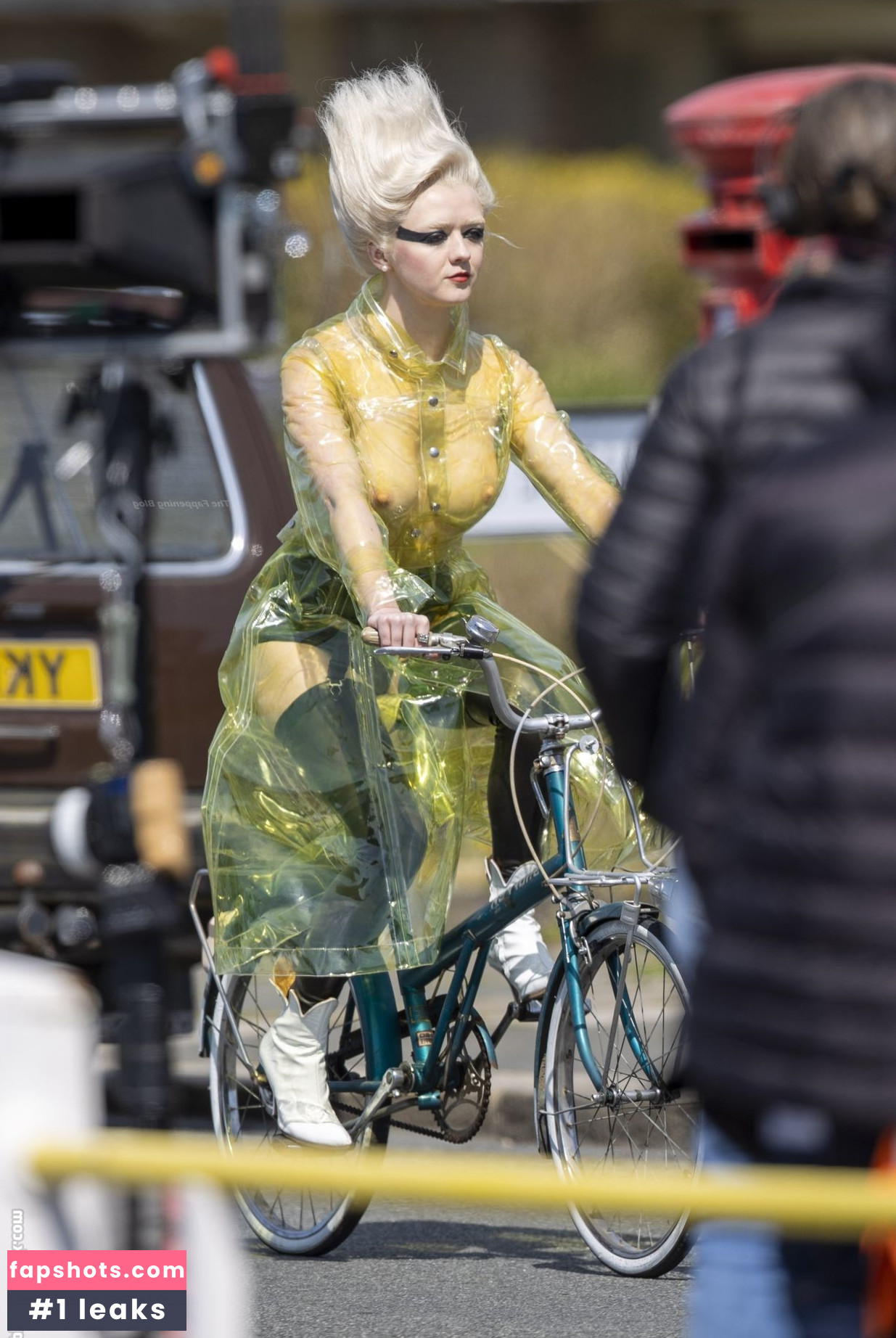 Maisie Williams Nude Leaks OnlyFans Photos #785 - LeakJerk