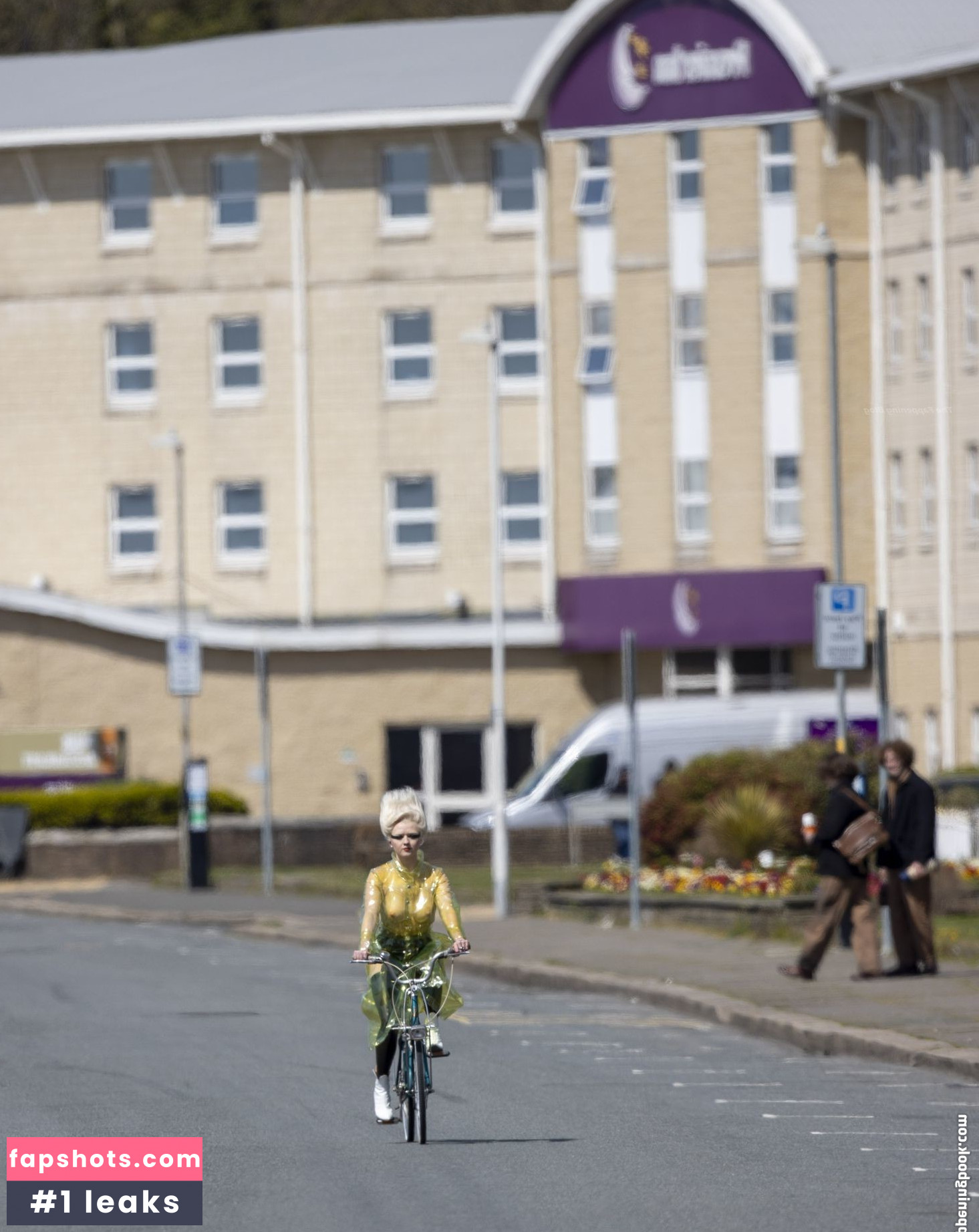 Maisie Williams Nude Leaks OnlyFans Photos #800 - LeakJerk