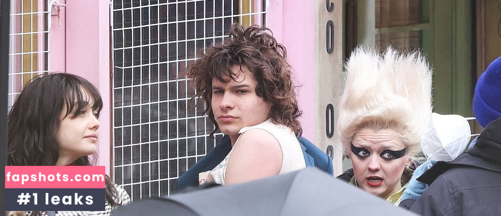 Maisie Williams Nude Leaks OnlyFans Photos #804 - LeakJerk