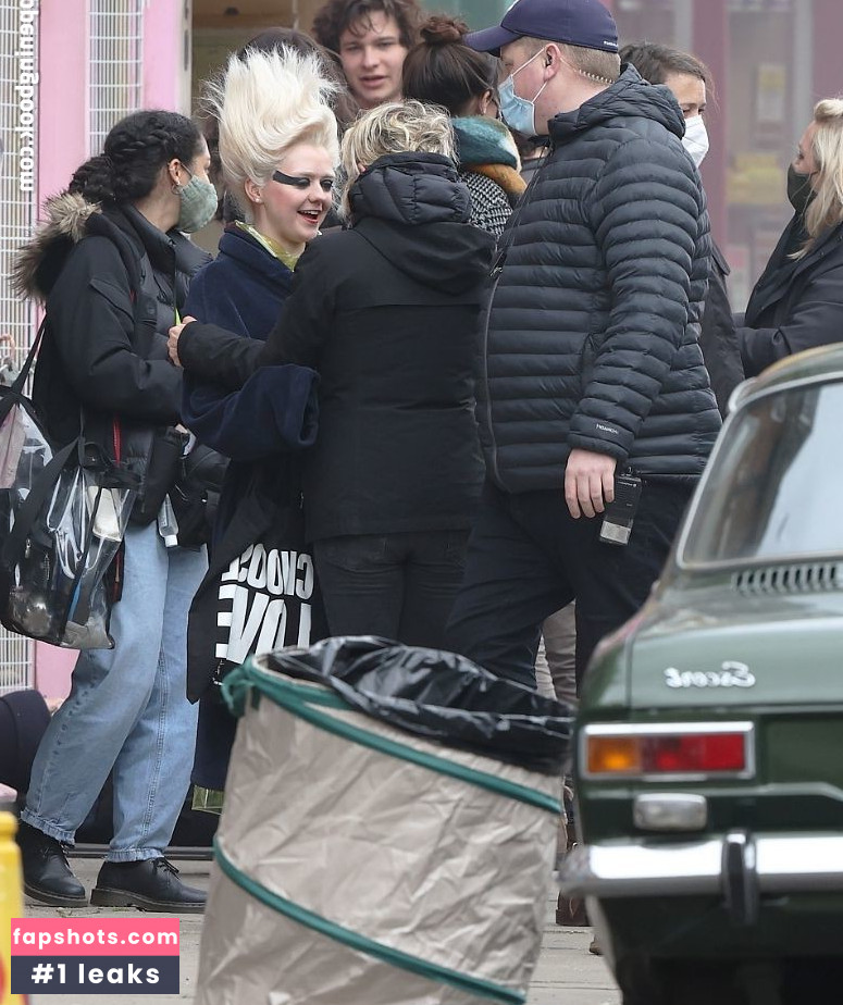 Maisie Williams Nude Leaks OnlyFans Photos #807 - LeakJerk