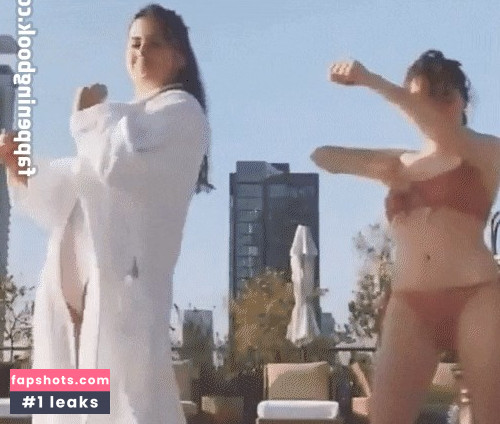 Maisie Williams Nude Leaks OnlyFans Photos #821 - LeakJerk