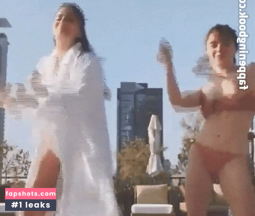 Maisie Williams Nude Leaks OnlyFans Photos #823 - LeakJerk