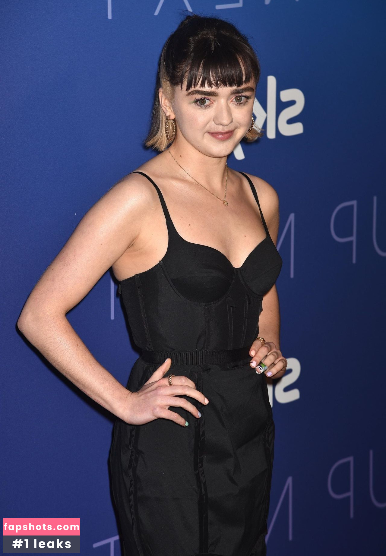Maisie Williams Nahé úniky fotek pouze od fanoušků #836 - Fapshots