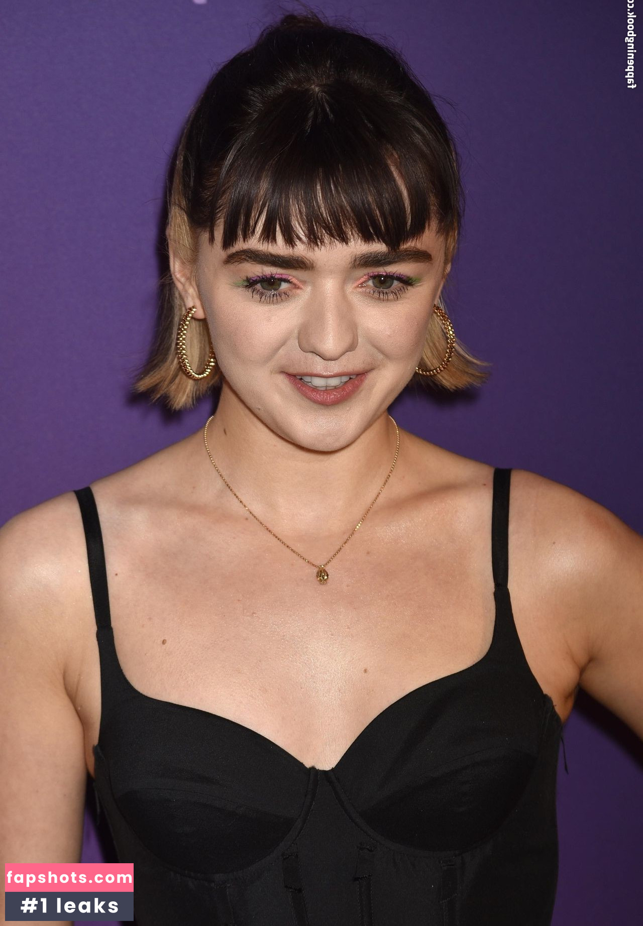 Maisie Williams Nahé úniky fotek pouze od fanoušků #838 - Fapshots
