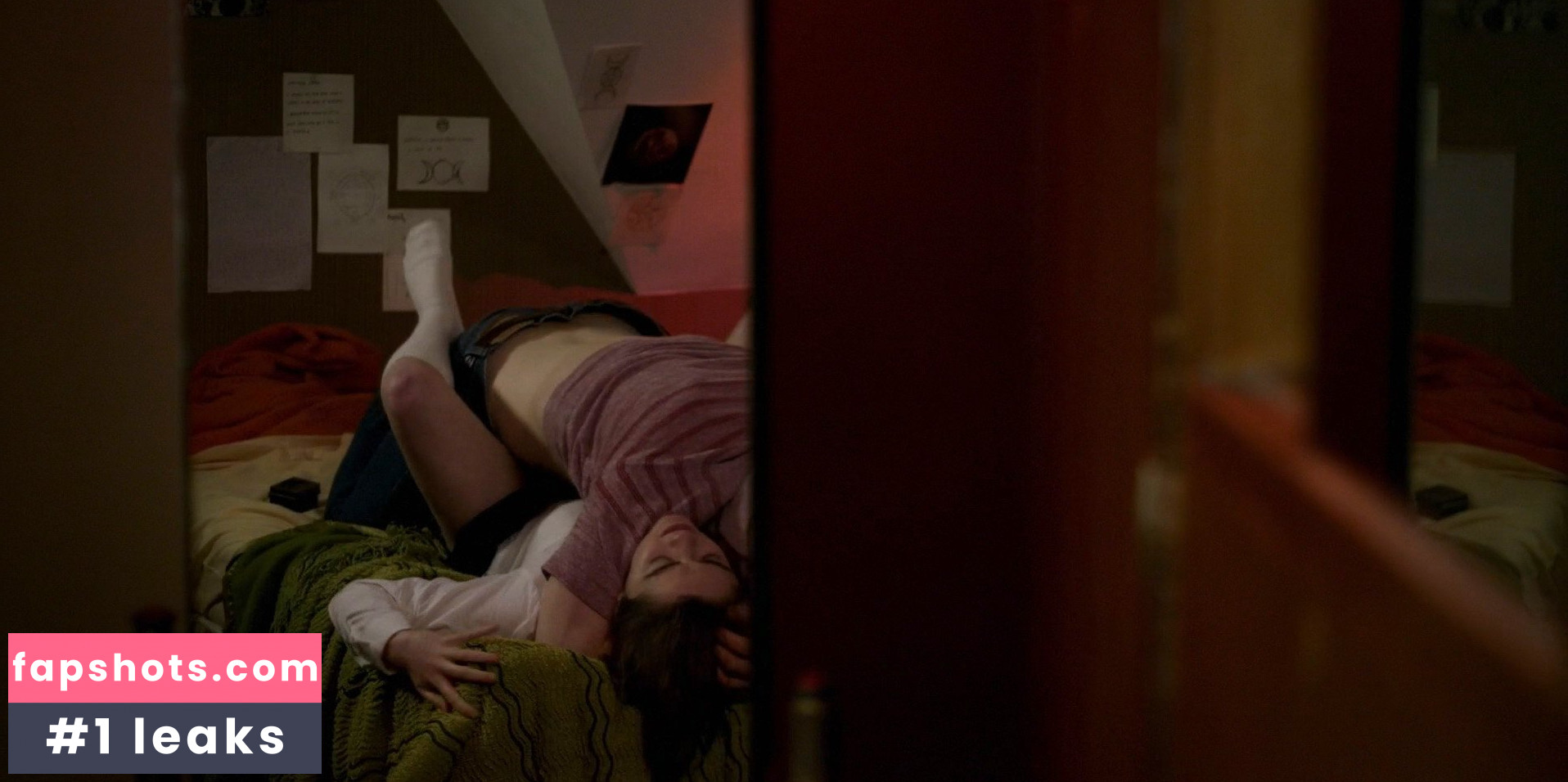 Maisie Williams Nude Leaks OnlyFans Photos #860 - LeakJerk