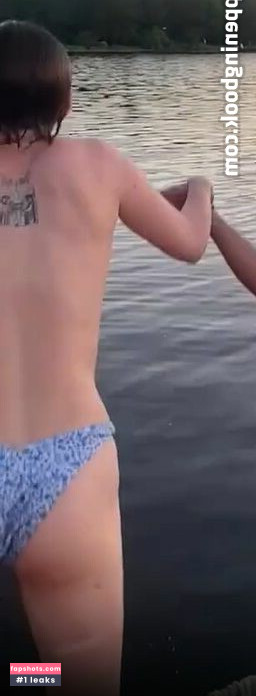 Maisie Williams Nahé úniky fotek pouze od fanoušků #98 - Fapshots