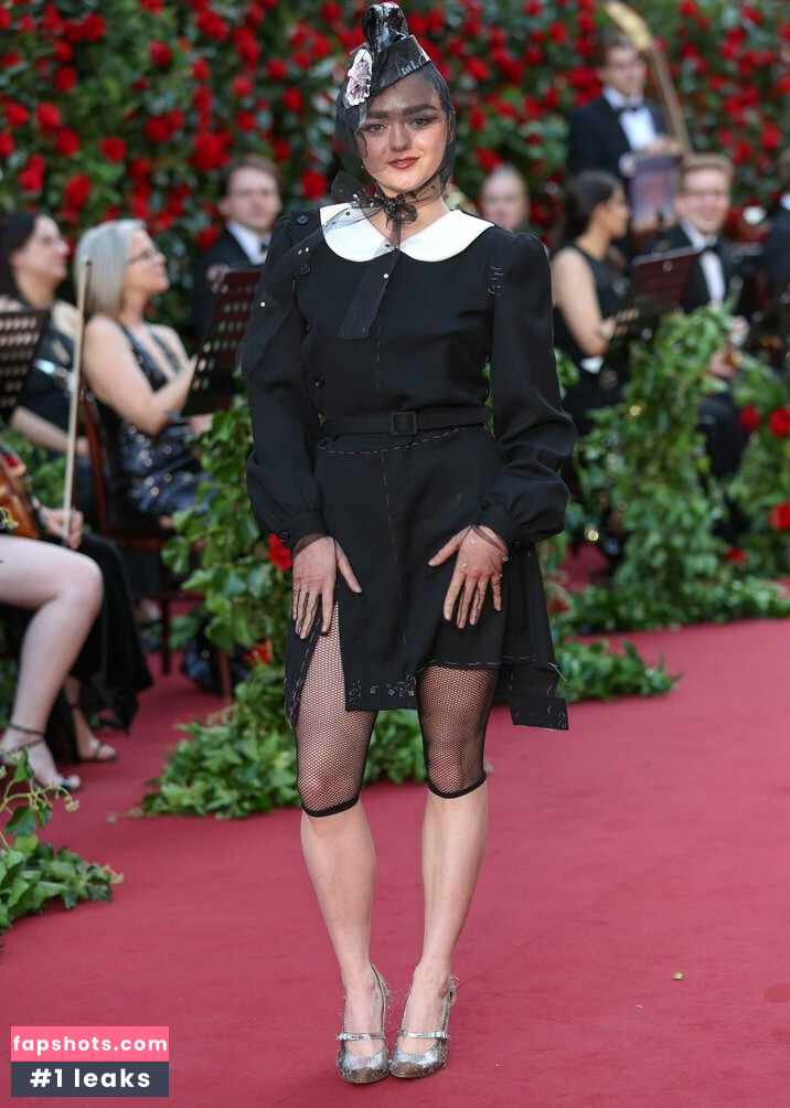 Maisie Williams gallery photo #1014