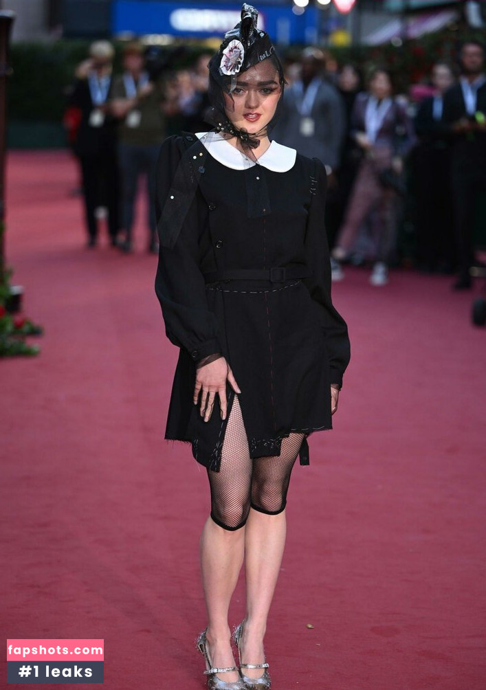 Maisie Williams gallery photo #1017