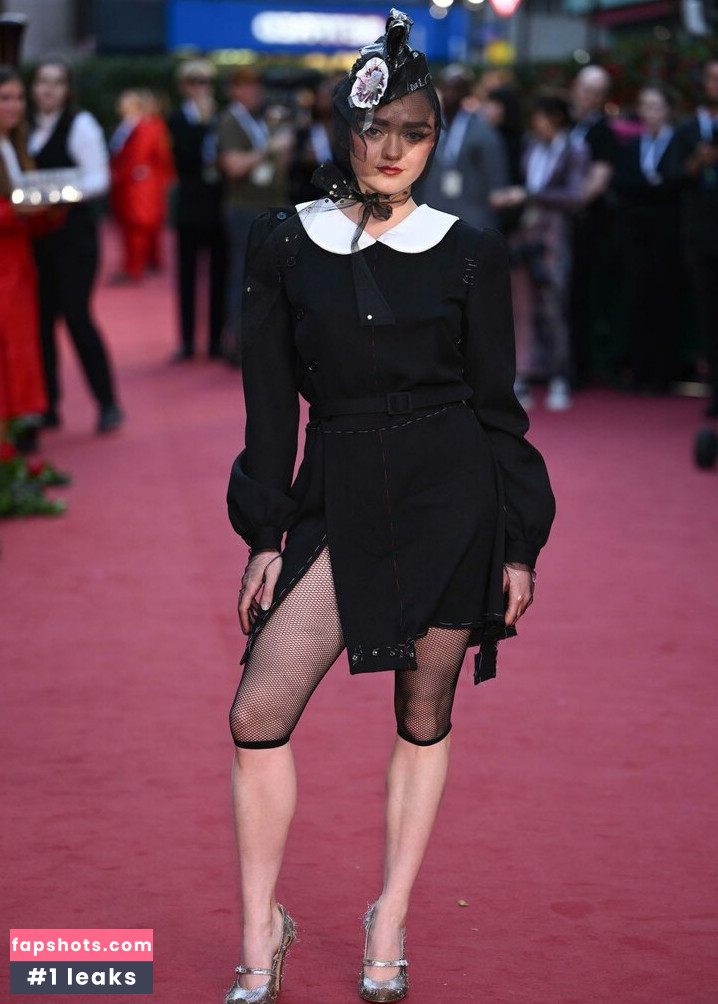 Maisie Williams gallery photo #1018